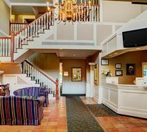 Loyalist Country Inn & Conference Centre Lobby