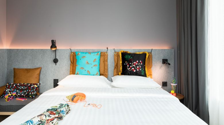 <b>Moxy Wuerzburg Room</b>. Images powered by <a href="https://www.leonardoworldwide.com/" title="Leonardo Worldwide" target="_blank">Leonardo</a>.