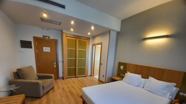 <b>Hotel La Borona Room</b>. Images powered by <a href="https://www.leonardoworldwide.com/" title="Leonardo Worldwide" target="_blank">Leonardo</a>.