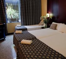 Hotel Jardines de Amaltea Room
