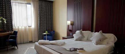 Hotel Jardines de Amaltea Room