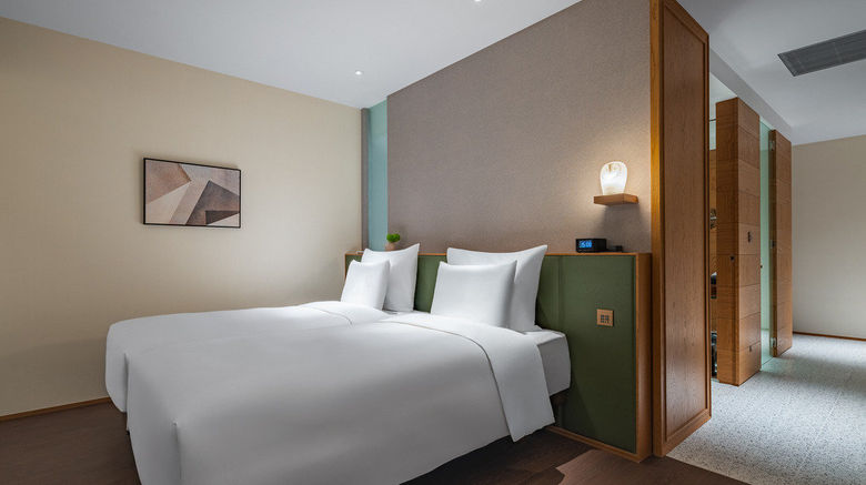 <b>Humble Boutique Hotel Room</b>. Images powered by <a href="https://www.leonardoworldwide.com/" title="Leonardo Worldwide" target="_blank">Leonardo</a>.