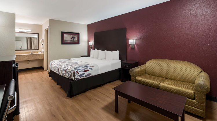 Red Roof Inn Bishopville Room