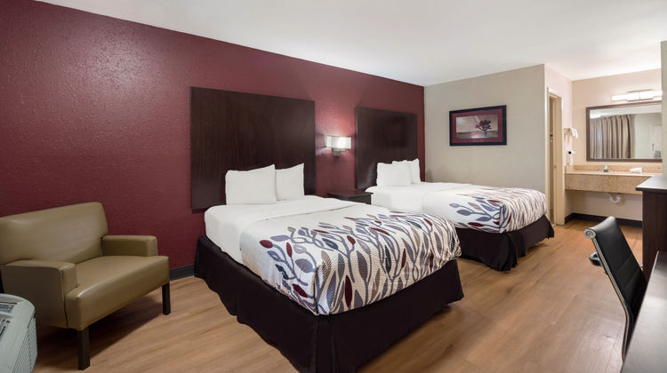 Red Roof Inn Bishopville Room
