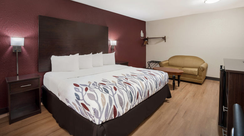 <b>Red Roof Inn Bishopville Room</b>. Images powered by <a href="https://www.leonardoworldwide.com/" title="Leonardo Worldwide" target="_blank">Leonardo</a>.
