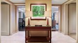 <b>The Westin New York Grand Central Suite</b>. Images powered by <a href="https://www.leonardoworldwide.com/" title="Leonardo Worldwide" target="_blank">Leonardo</a>.