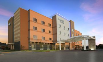 Fairfield Inn & Suites Dallas East