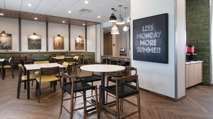 Fairfield Inn & Suites Dallas East Restaurant