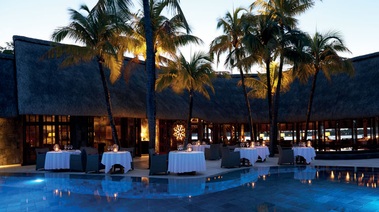 Royal Palm Exterior