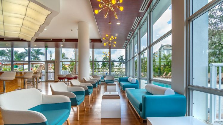 Maritime Hotel Fort Lauderdale Airport Exterior