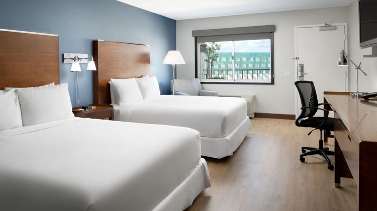 Four Points by Sheraton Anaheim Room