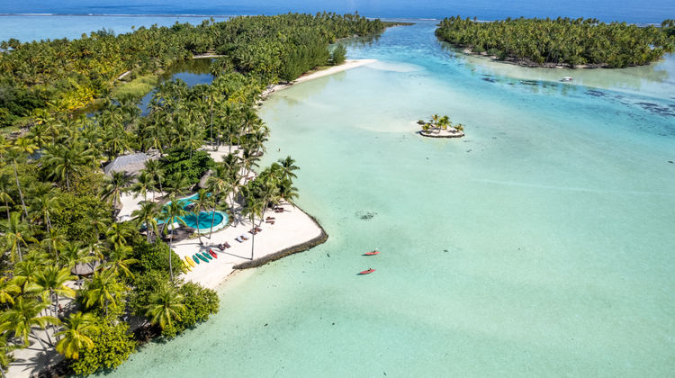Le Taha'a Island Resort & Spa Room
