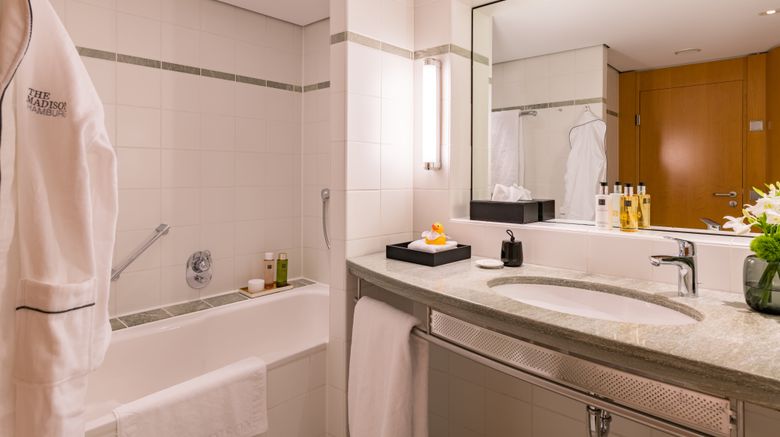<b>The Madison Hamburg Room</b>. Images powered by <a href="https://www.leonardoworldwide.com/" title="Leonardo Worldwide" target="_blank">Leonardo</a>.