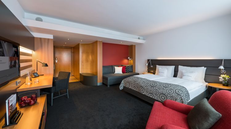 The Madison Hamburg Room