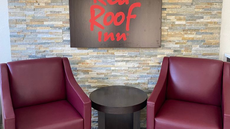 <b>Red Roof Inn Jacksonville Lobby</b>. Images powered by <a href="https://www.leonardoworldwide.com/" title="Leonardo Worldwide" target="_blank">Leonardo</a>.