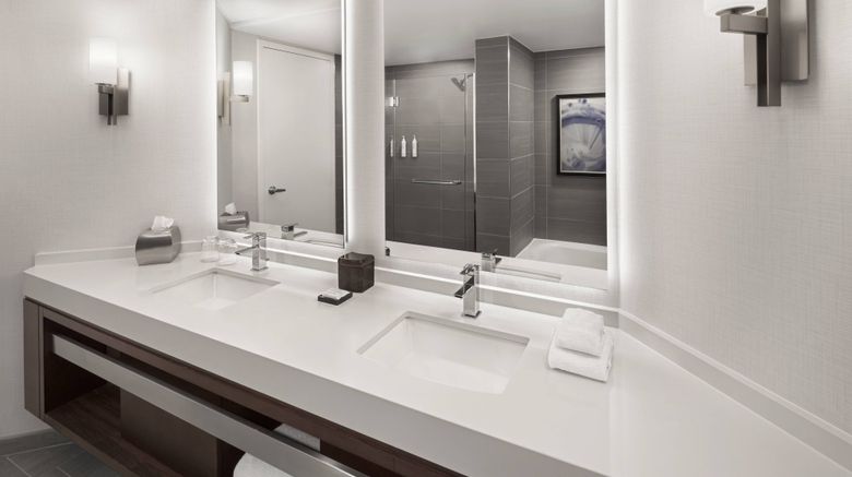 <b>Minneapolis Marriott City Center Room</b>. Images powered by <a href="https://www.leonardoworldwide.com/" title="Leonardo Worldwide" target="_blank">Leonardo</a>.