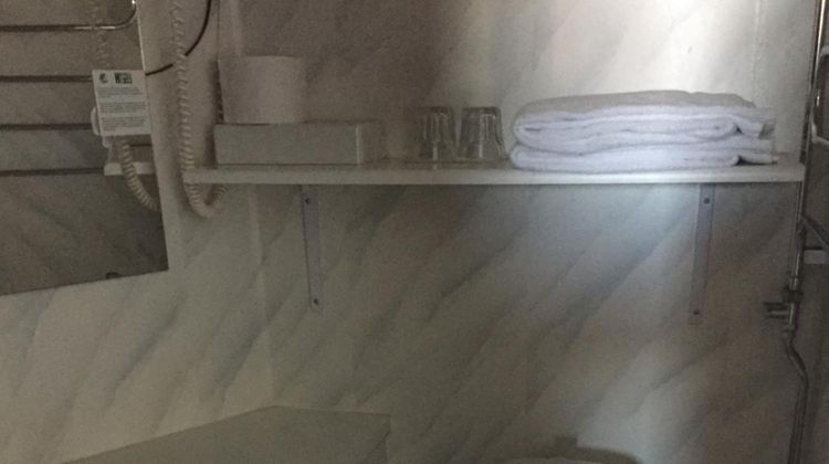 Hotel E10 Room