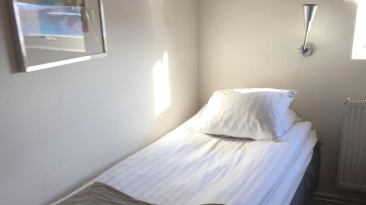 Hotel E10 Room