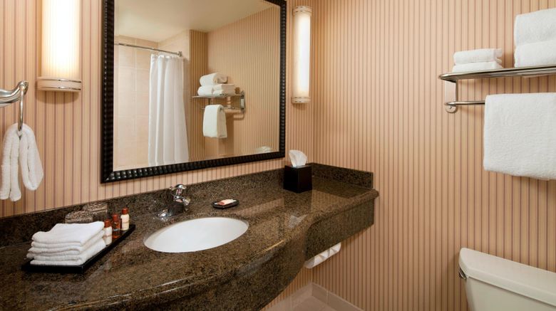 <b>Sheraton Sonoma County - Petaluma Room</b>. Images powered by <a href="https://www.leonardoworldwide.com/" title="Leonardo Worldwide" target="_blank">Leonardo</a>.