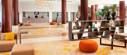 Paris Charles de Gaulle Airport Marriott Lobby