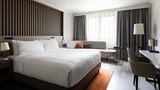 Paris Charles de Gaulle Airport Marriott Room