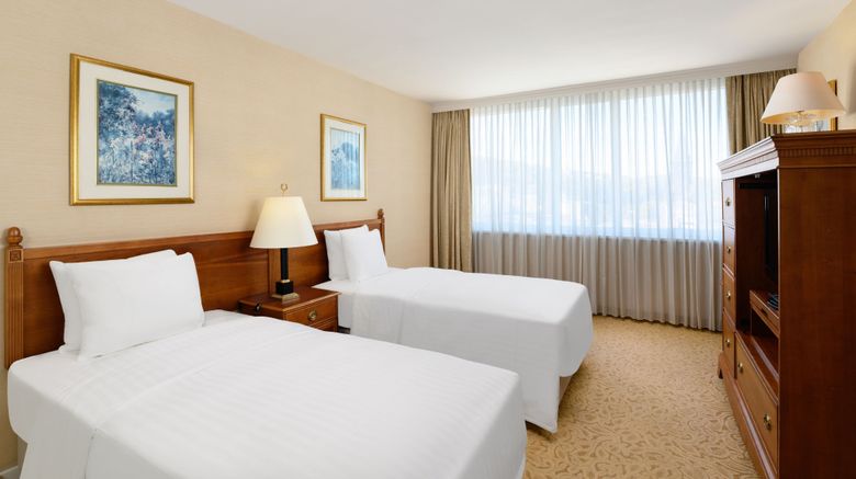 <b>Marriott Exec Apts Budapest Room</b>. Images powered by <a href="https://www.leonardoworldwide.com/" title="Leonardo Worldwide" target="_blank">Leonardo</a>.
