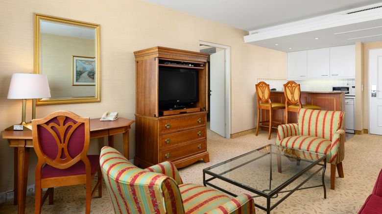 <b>Marriott Exec Apts Budapest Room</b>. Images powered by <a href="https://www.leonardoworldwide.com/" title="Leonardo Worldwide" target="_blank">Leonardo</a>.