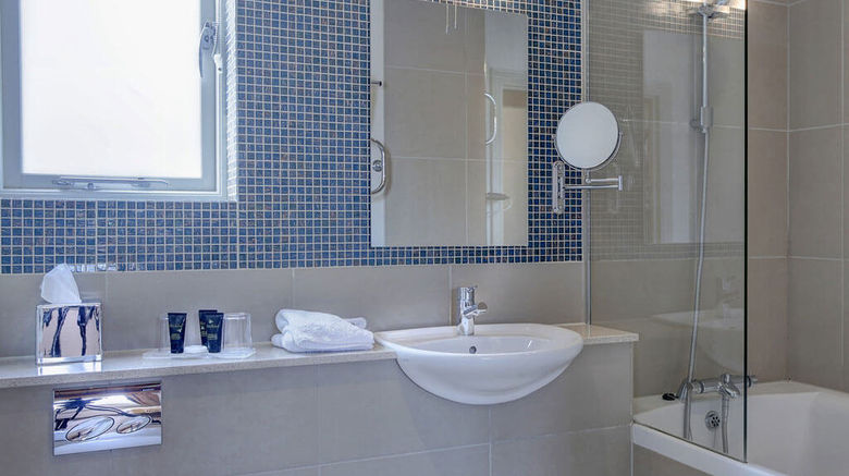 <b>Quy Mill Hotel & Spa, Cambridge Room</b>. Images powered by <a href="https://www.leonardoworldwide.com/" title="Leonardo Worldwide" target="_blank">Leonardo</a>.