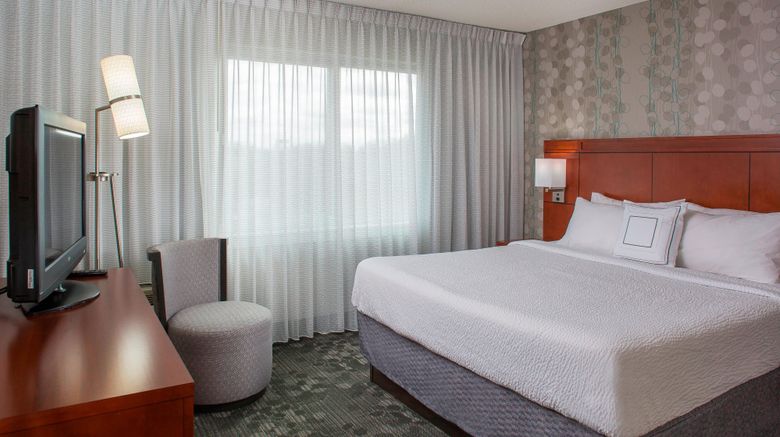 <b>Courtyard Nashville/Goodlettsville Suite</b>. Images powered by <a href="https://www.leonardoworldwide.com/" title="Leonardo Worldwide" target="_blank">Leonardo</a>.