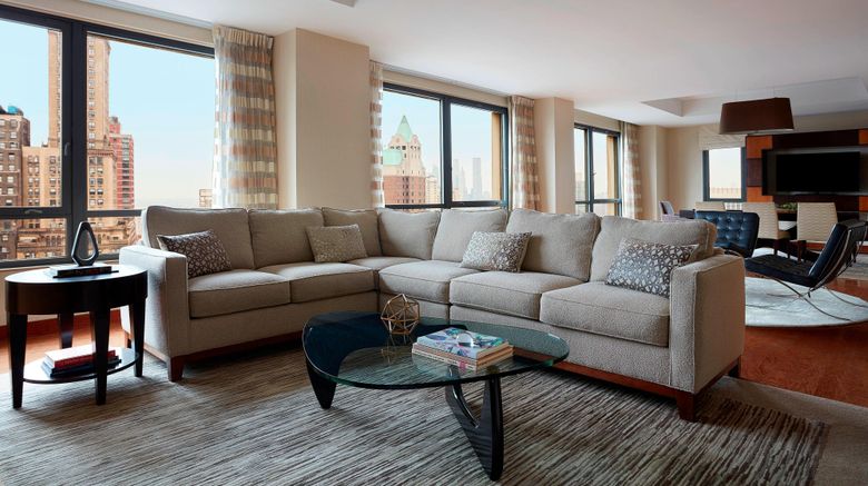 <b>New York Marriott at the Brooklyn Bridge Suite</b>. Images powered by <a href="https://www.leonardoworldwide.com/" title="Leonardo Worldwide" target="_blank">Leonardo</a>.