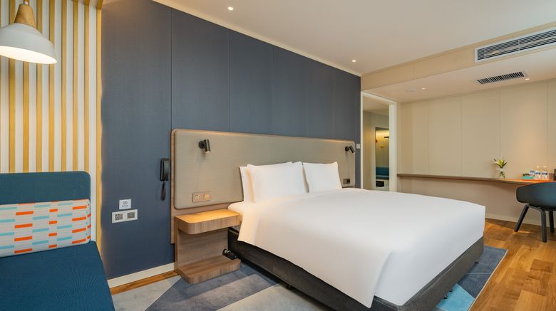 <b>Holiday Inn Express High Tech Zone Suite</b>. Images powered by <a href="https://www.leonardoworldwide.com/" title="Leonardo Worldwide" target="_blank">Leonardo</a>.