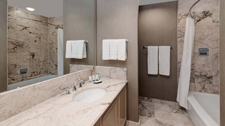 <b>The Westin Calgary Room</b>. Images powered by <a href="https://www.leonardoworldwide.com/" title="Leonardo Worldwide" target="_blank">Leonardo</a>.