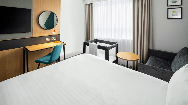 Holiday Inn Southampton-Eastleigh M3 J13 Room