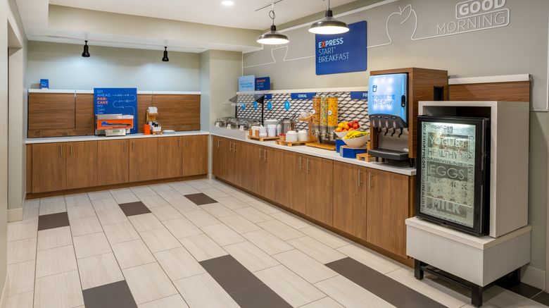 <b>Holiday Inn Express Restaurant</b>. Images powered by <a href="https://www.leonardoworldwide.com/" title="Leonardo Worldwide" target="_blank">Leonardo</a>.
