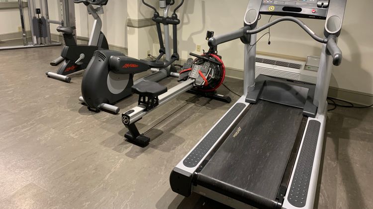 Holiday Inn Express Atlanta Airport-N. Health Club