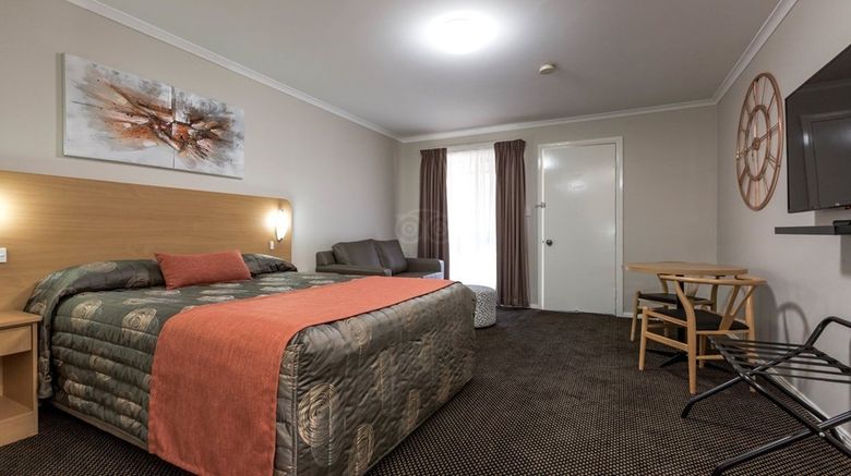 <b>Cattleman's Country Motor Inn Room</b>. Images powered by <a href="https://www.leonardoworldwide.com/" title="Leonardo Worldwide" target="_blank">Leonardo</a>.