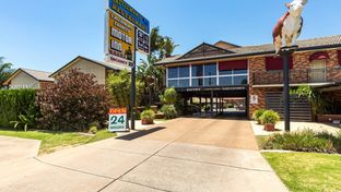 Cattleman's Country Motor Inn
