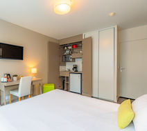 Appart'City Rennes Cesson Sevigne Room