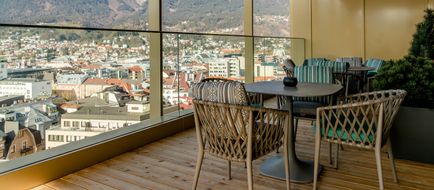 Motel One Innsbruck Exterior