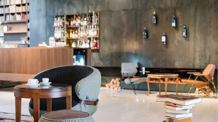 B2 Boutique Hotel & Spa Lobby