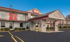 Red Roof Inn & Suites Jackson, TN