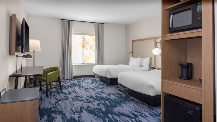 Fairfield Inn & Suites Atlanta Marietta Room