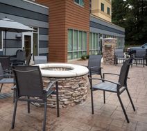 Fairfield Inn & Suites Atlanta Marietta Exterior