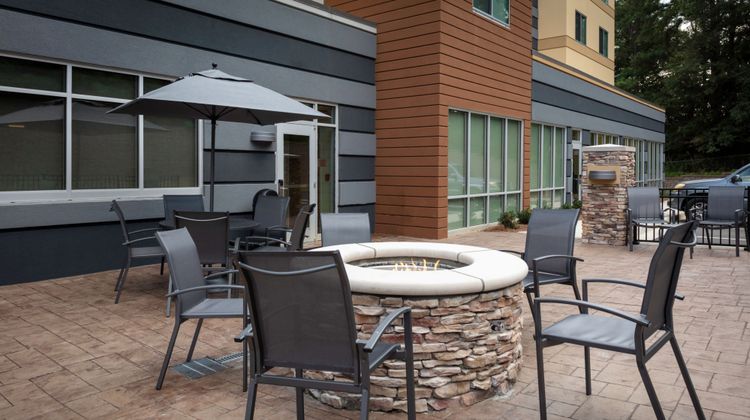 Fairfield Inn & Suites Atlanta Marietta Exterior