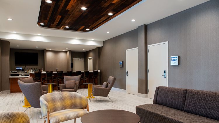 SpringHill Suites Chester Exterior