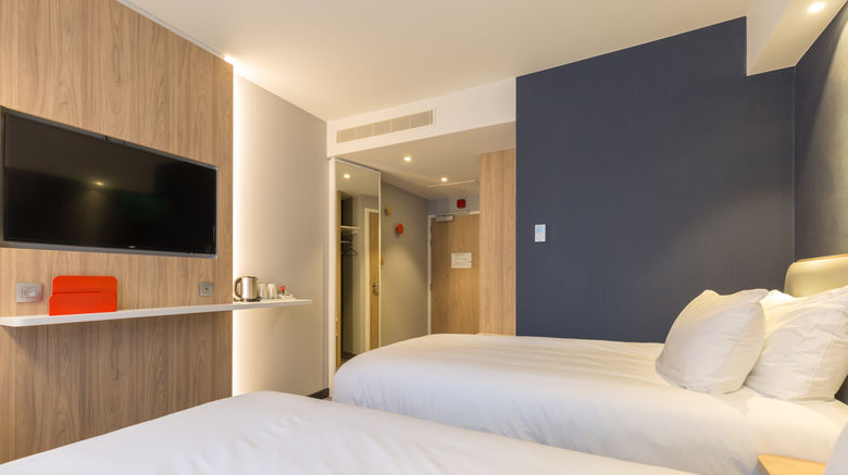 <b>Holiday Inn Express Grand-Place Room</b>. Images powered by <a href="https://www.leonardoworldwide.com/" title="Leonardo Worldwide" target="_blank">Leonardo</a>.