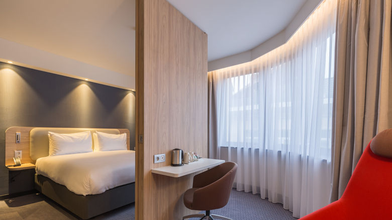 <b>Holiday Inn Express Grand-Place Room</b>. Images powered by <a href="https://www.leonardoworldwide.com/" title="Leonardo Worldwide" target="_blank">Leonardo</a>.