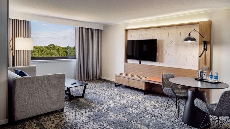 Sheraton Imperial Hotel-Durham Airport Suite