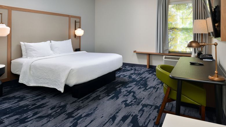 <b>Fairfield Inn & Suites Goshen Middletown Room</b>. Images powered by <a href="https://www.leonardoworldwide.com/" title="Leonardo Worldwide" target="_blank">Leonardo</a>.