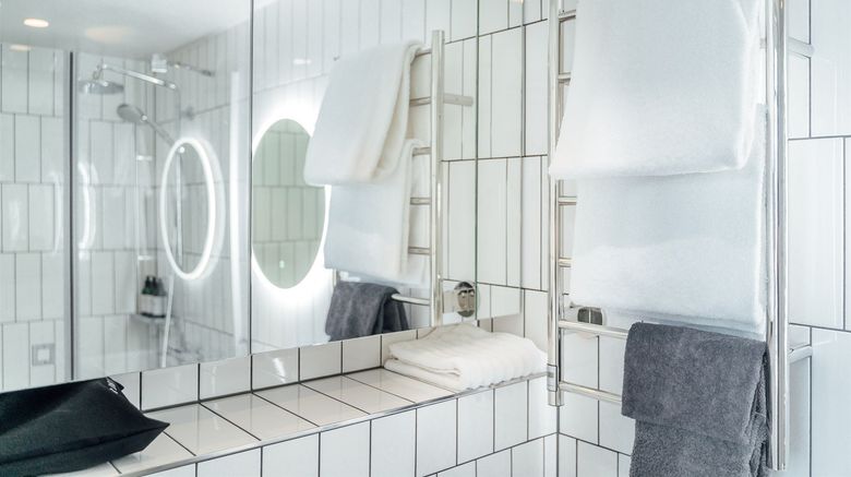 <b>Unity Helsinki Room</b>. Images powered by <a href="https://www.leonardoworldwide.com/" title="Leonardo Worldwide" target="_blank">Leonardo</a>.